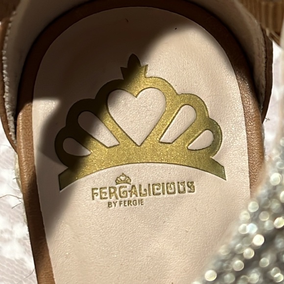 NWOB Fergalicious by Fergie espadrille wedge sandals - Picture 2 of 5